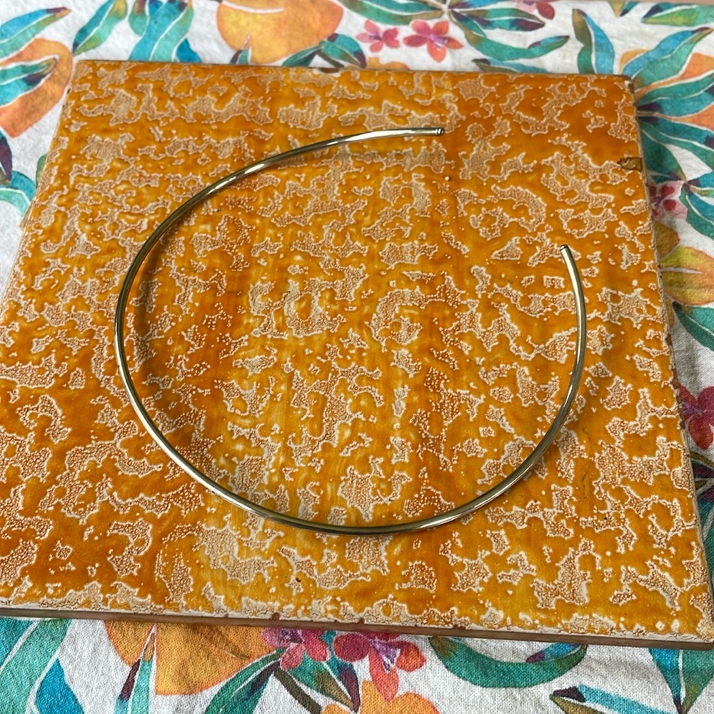 Sterling silver collar